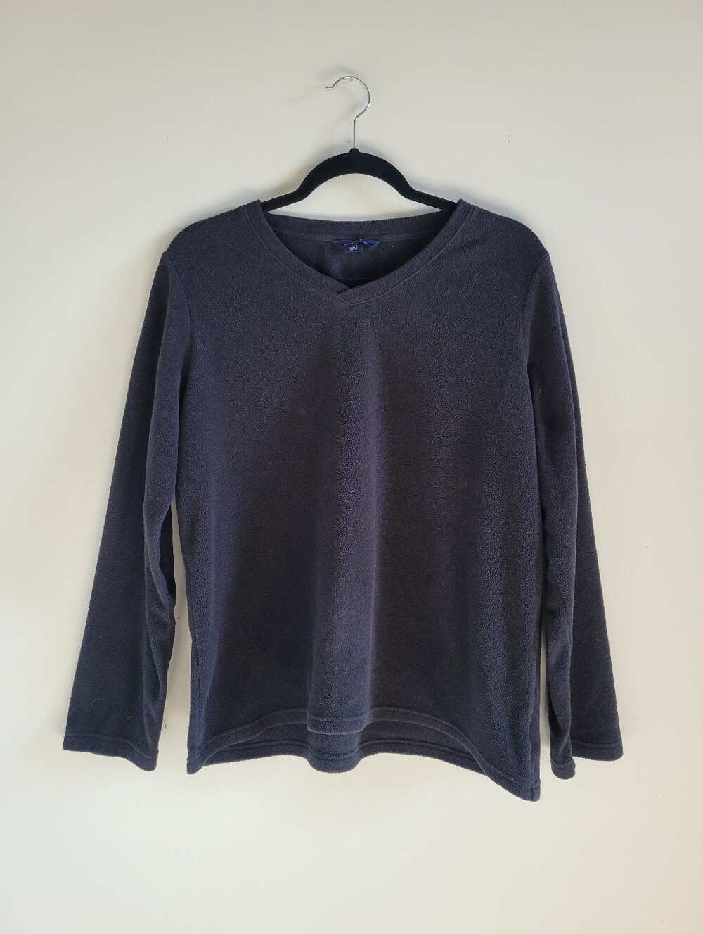 Lands' End Classic Black Polartec Aircore Fleece V-Neck Long Sleeve Shirt Medium